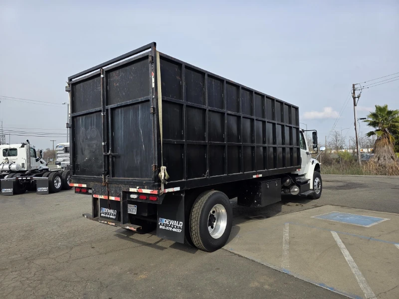 2014 FREIGHTLINER BUSINESS CLASS M2 106