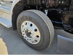 2019 PETERBILT 579
