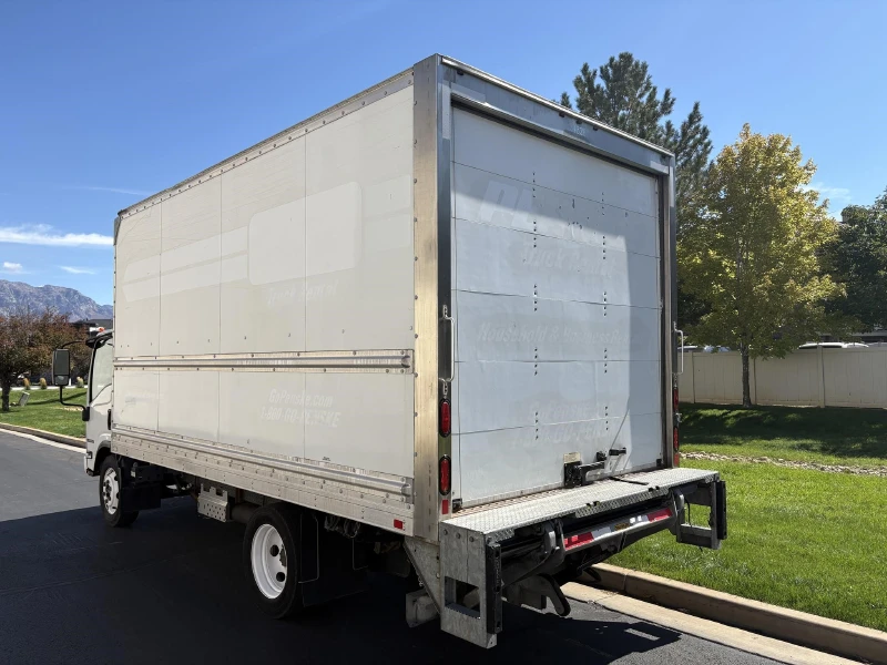 2019 ISUZU NPR HD