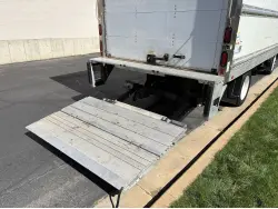 2019 ISUZU NPR HD