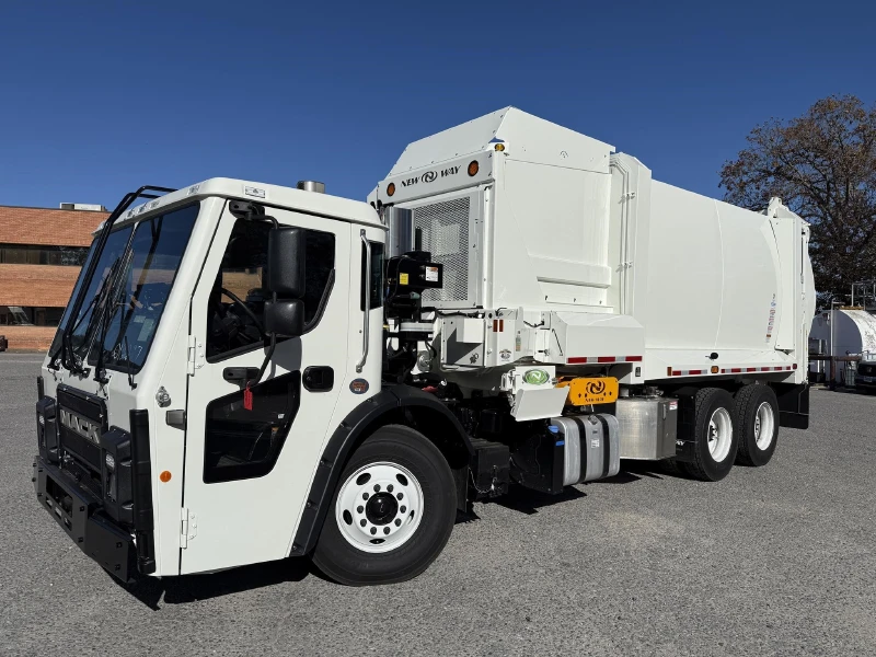 2026 MACK LR64R