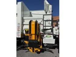 2026 MACK LR64R