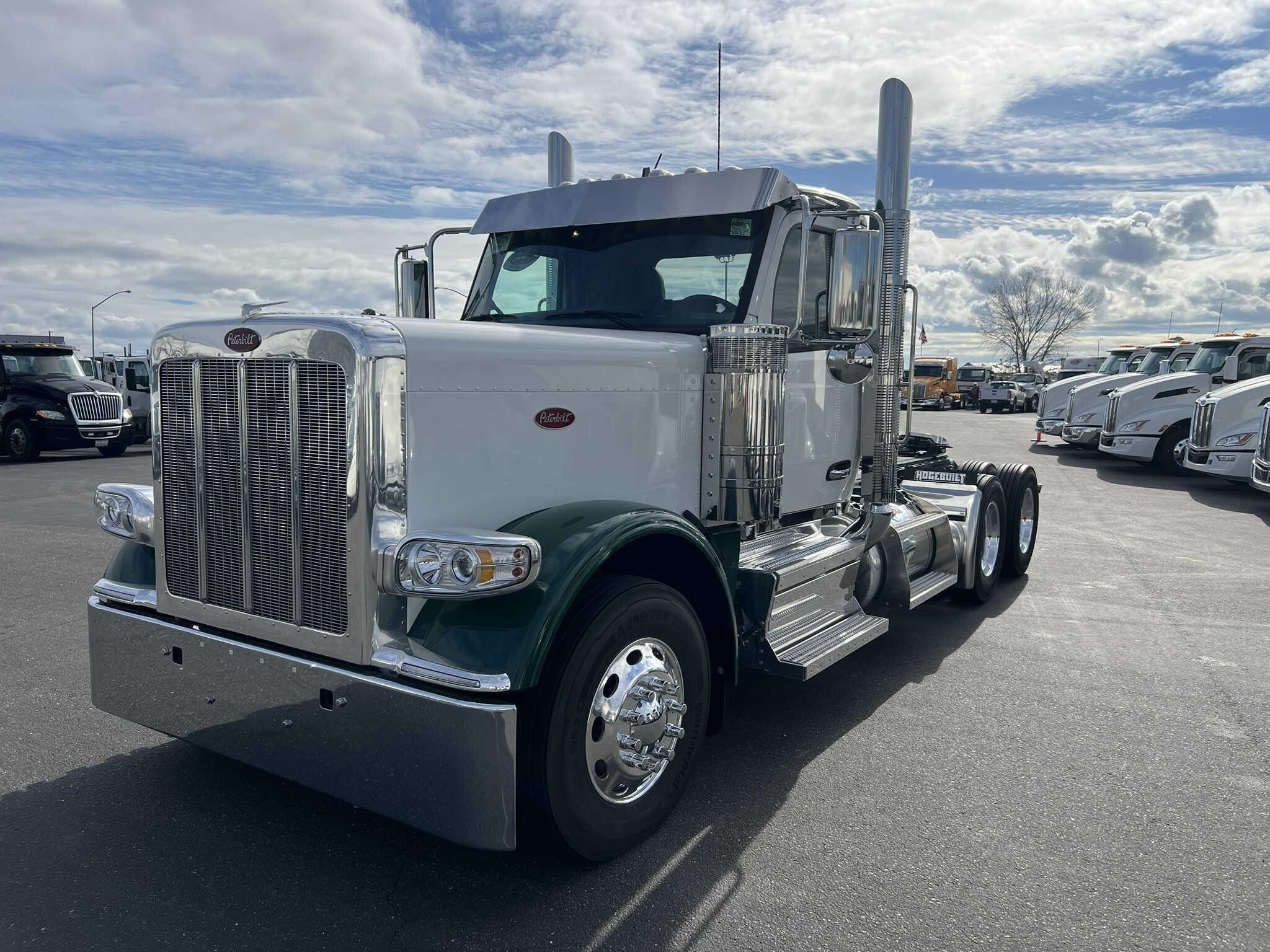 2026 PETERBILT 589 in Turlock, CA