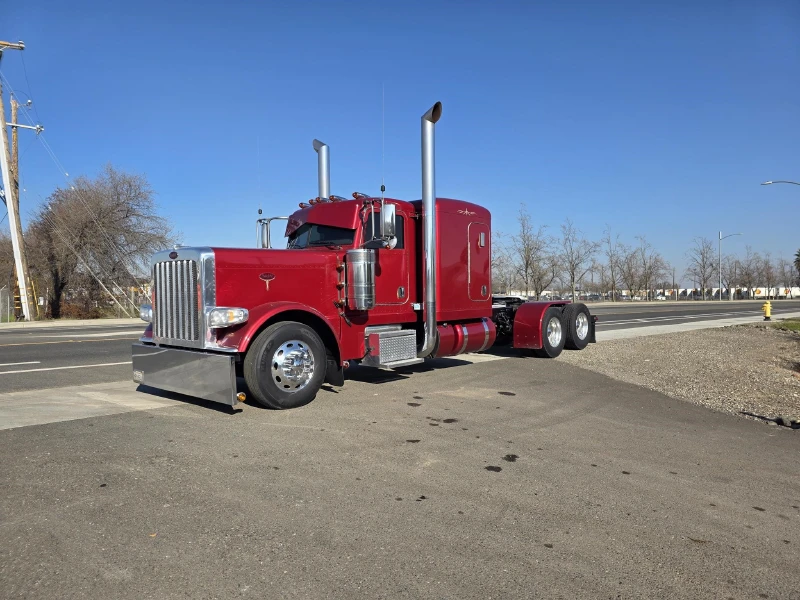 2022 PETERBILT 389