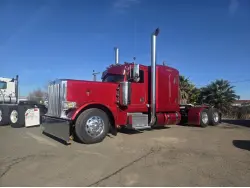 2022 PETERBILT 389