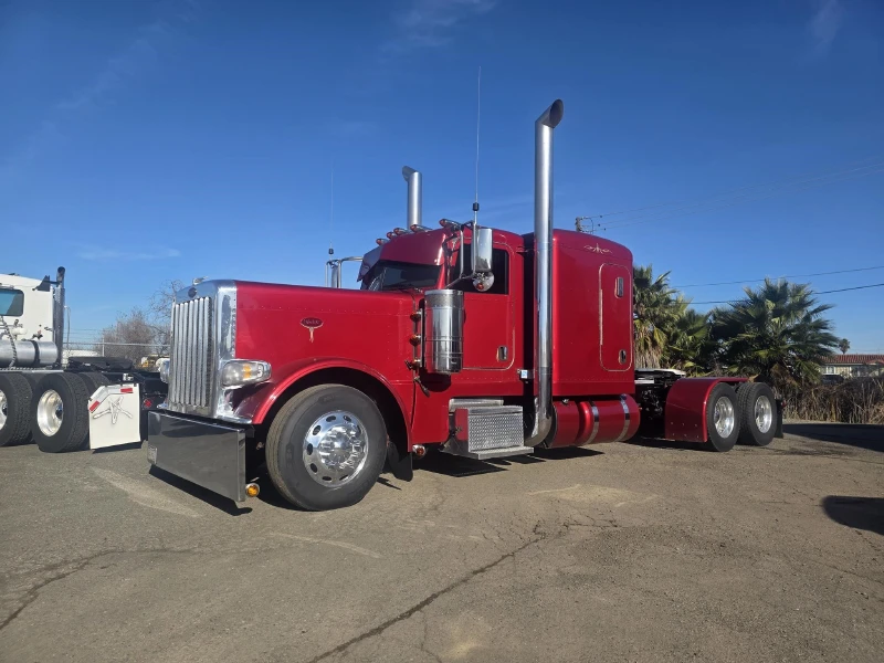 2022 PETERBILT 389
