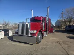 2022 PETERBILT 389