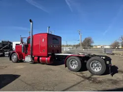 2022 PETERBILT 389