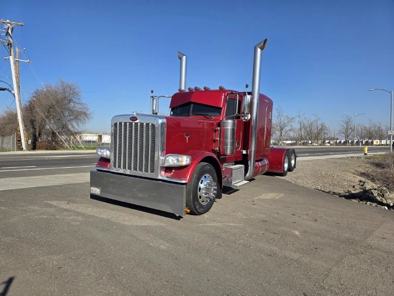 2022 PETERBILT 389