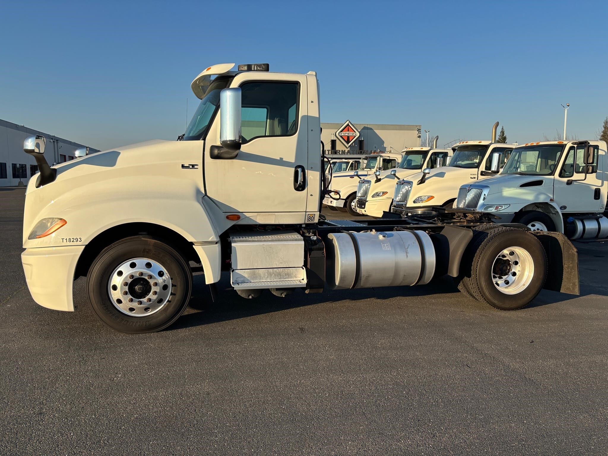 2018 INTERNATIONAL LT in Stockton, CA
