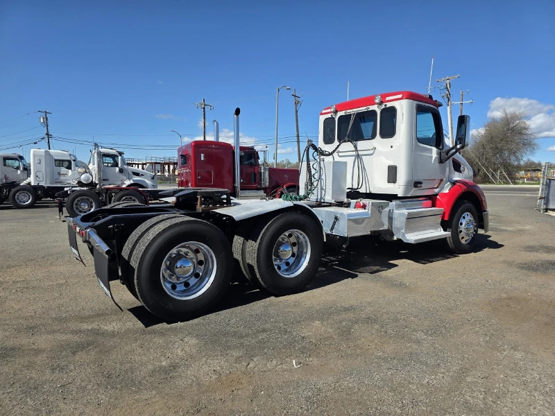 2020 PETERBILT 579