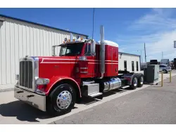 2020 PETERBILT 389