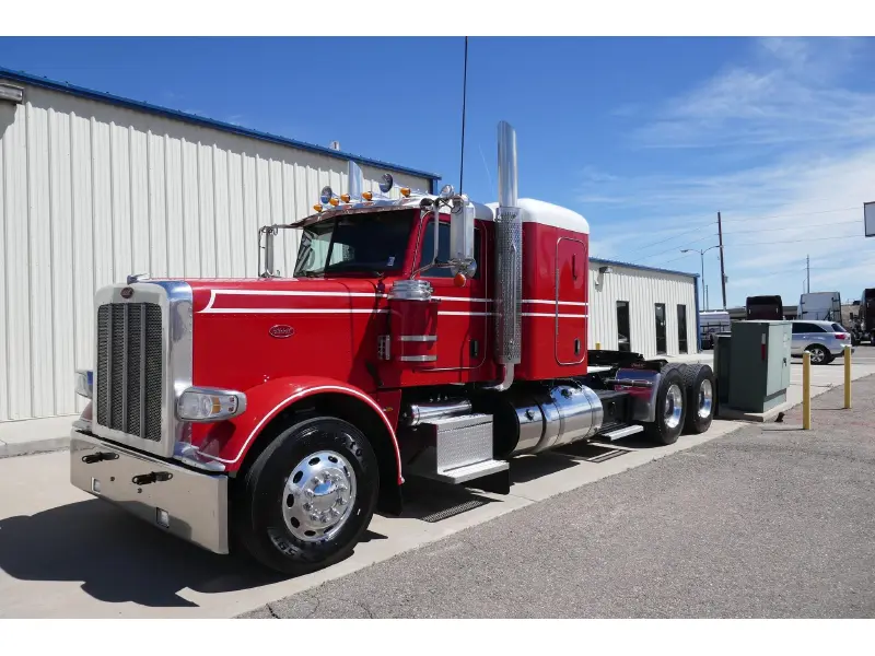 2020 PETERBILT 389