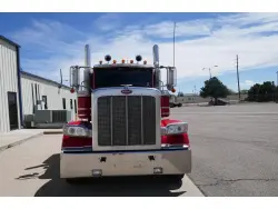 2020 PETERBILT 389