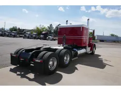2021 PETERBILT 389