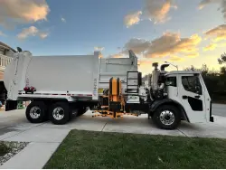 2026 MACK LR613