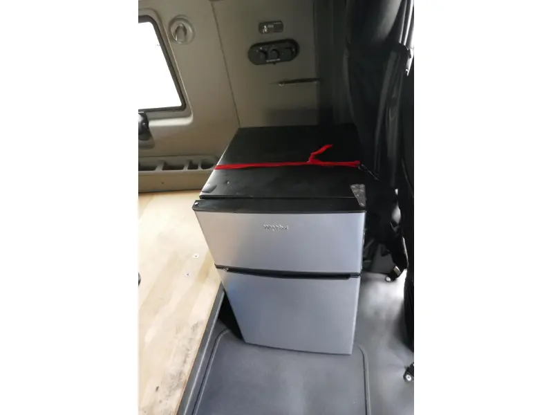 2019 INTERNATIONAL LT