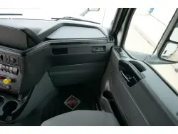2019 INTERNATIONAL LT