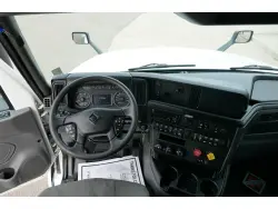 2019 INTERNATIONAL LT