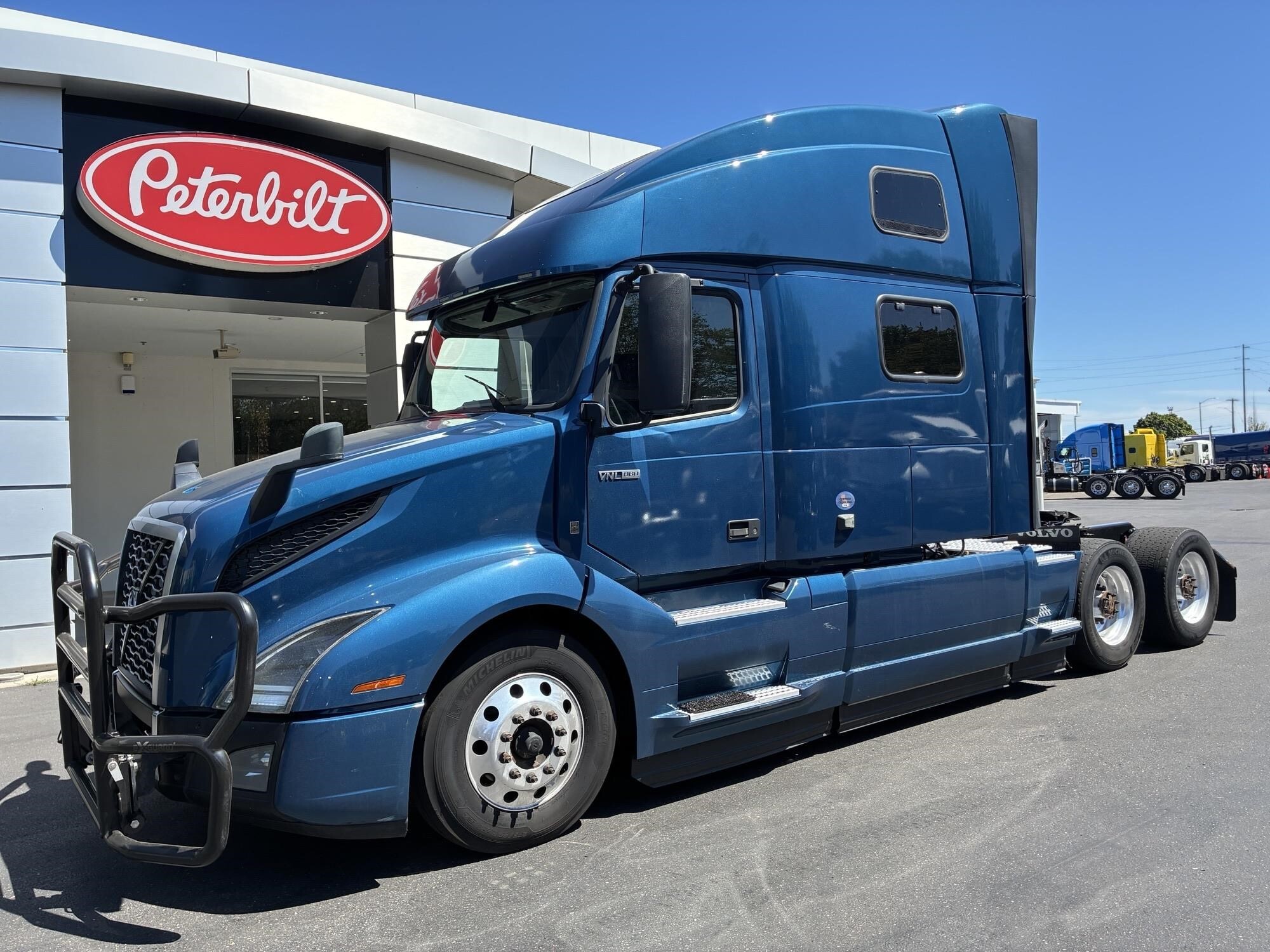 Volvo VNL64T860 Trucks For Sale in Oregon - Commercial Truck Trader