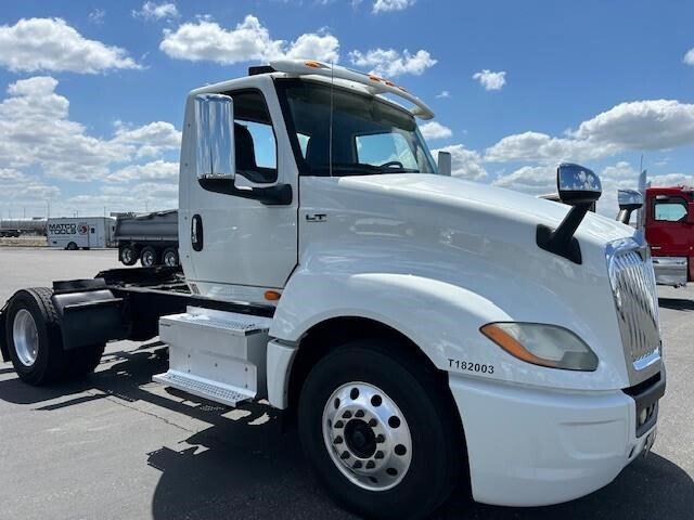 2018 INTERNATIONAL LT in Turlock, CA
