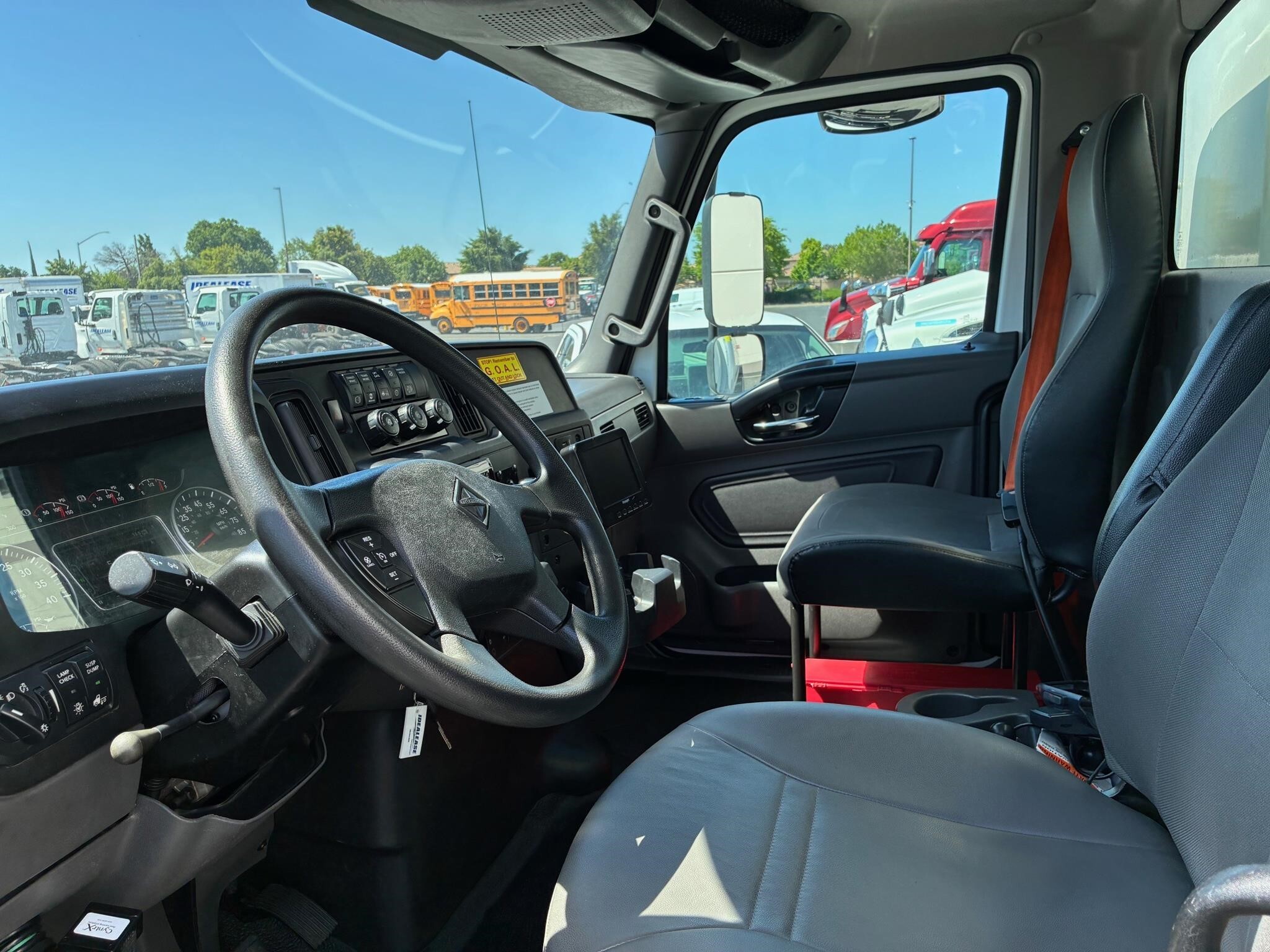 2019 INTERNATIONAL LT in Stockton, CA