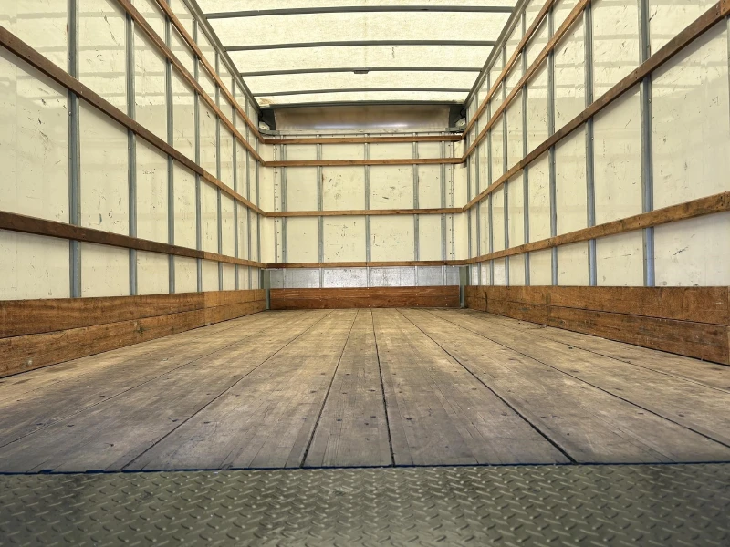 2021 INTERNATIONAL MV
