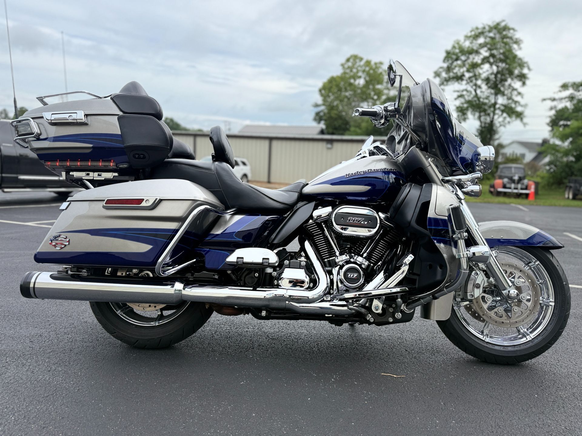 2017 Harley-Davidson CVO™ Limited CVO LIMITED in Lynchburg, VA