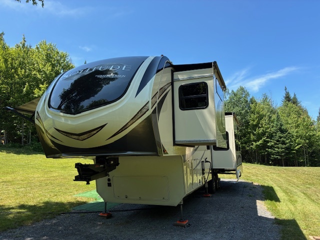 2018 Grand Design SOLITUDE 344GK in west danville VT