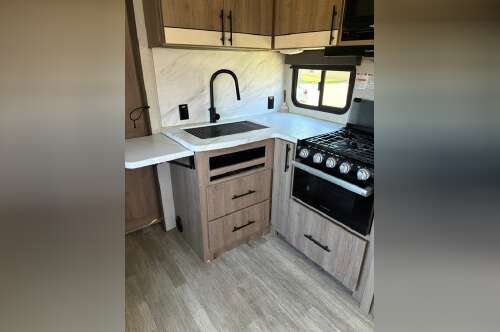 2023 Grand Design IMAGINE 2400BH in austin TX
