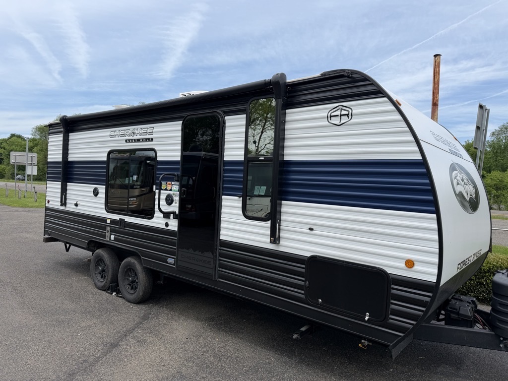 2025 Forest River CHEROKEE GREY WOLF 22CE RV