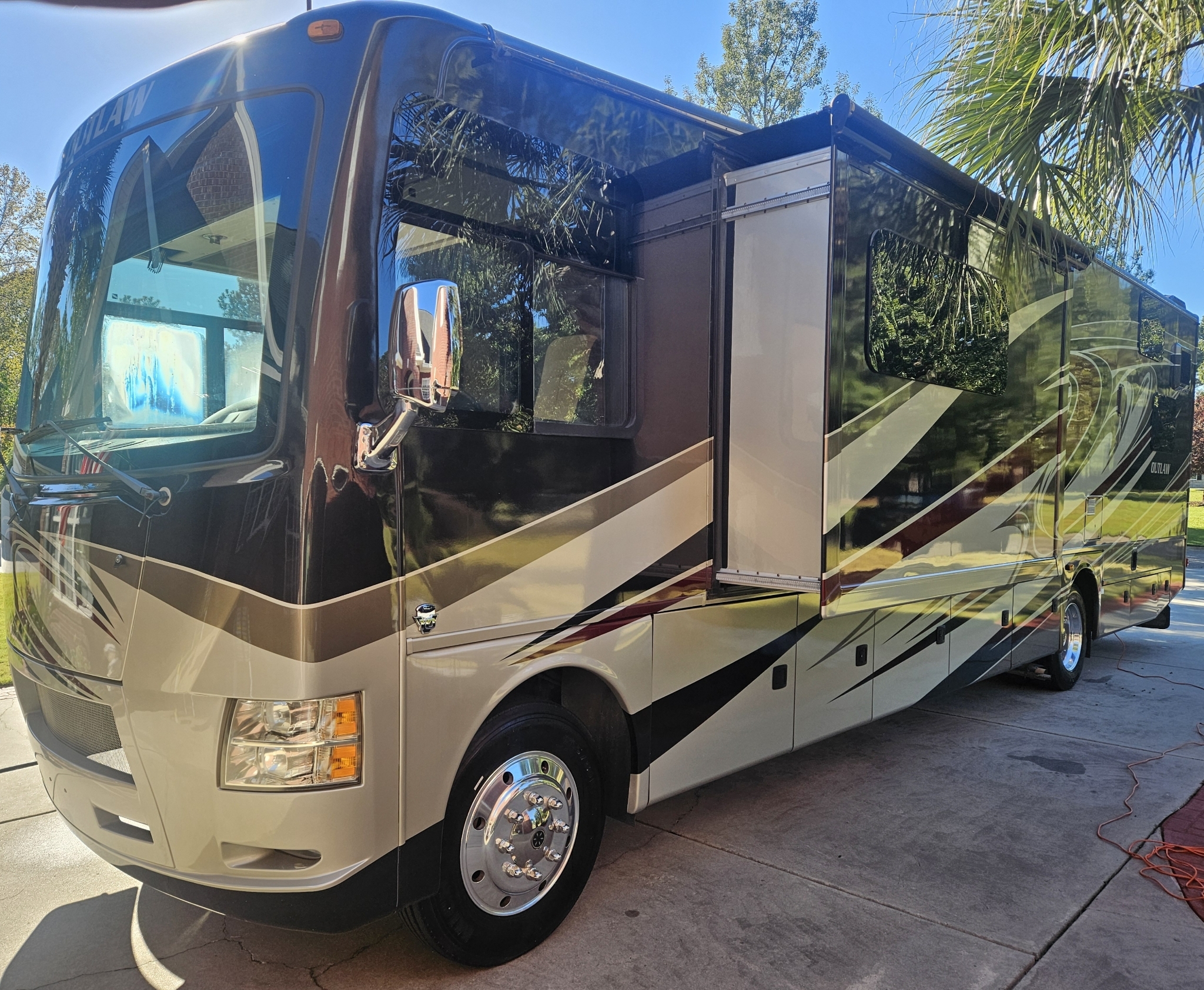 2016 Thor Motor Coach OUTLAW 37RB RV