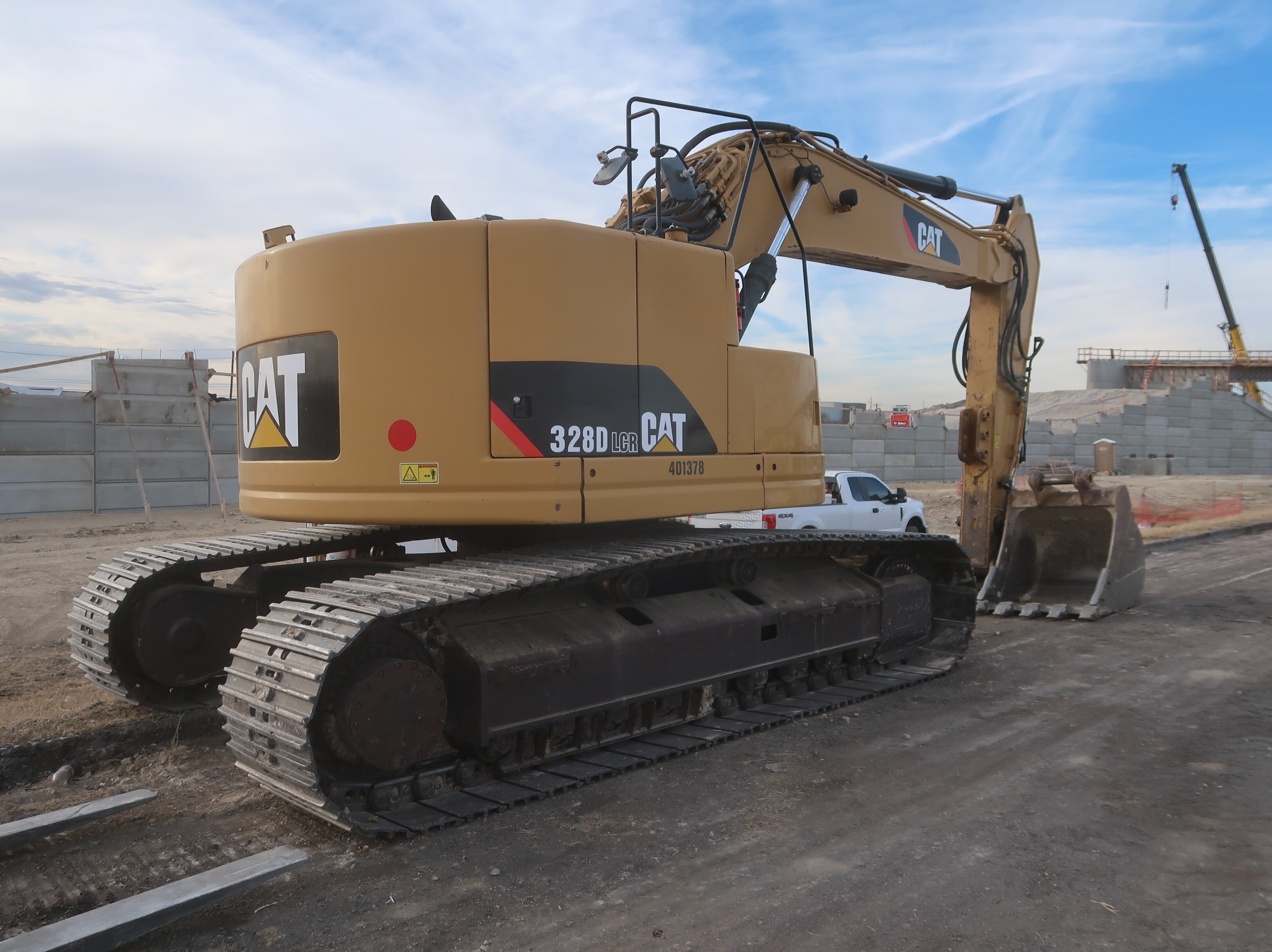 2013 CATERPILLAR 328D LCR in Dallas, TX