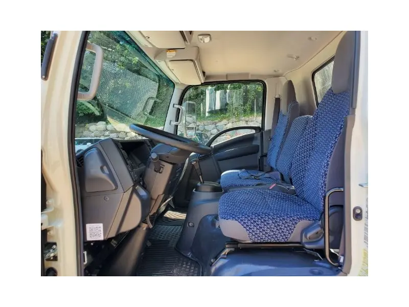 2024 ISUZU NPR HD GAS