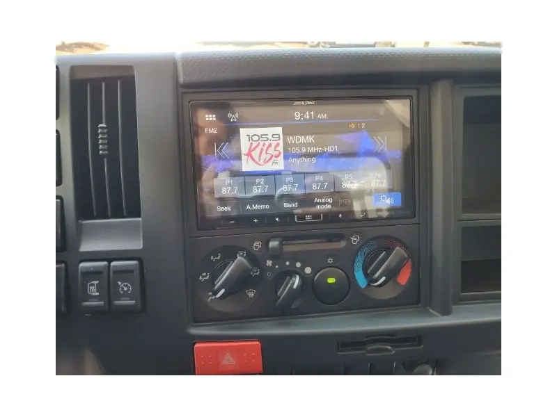 2024 ISUZU NPR HD GAS