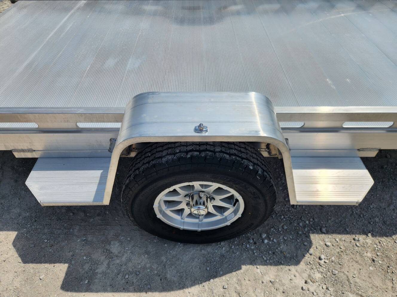 A photo of this 2027 Aluma 7814S-BT