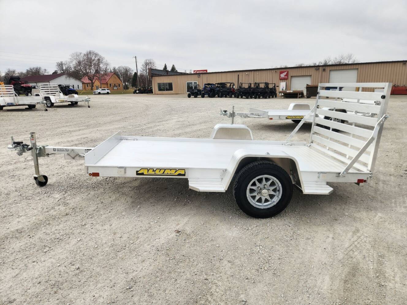 A photo of this 2027 Aluma 6310S