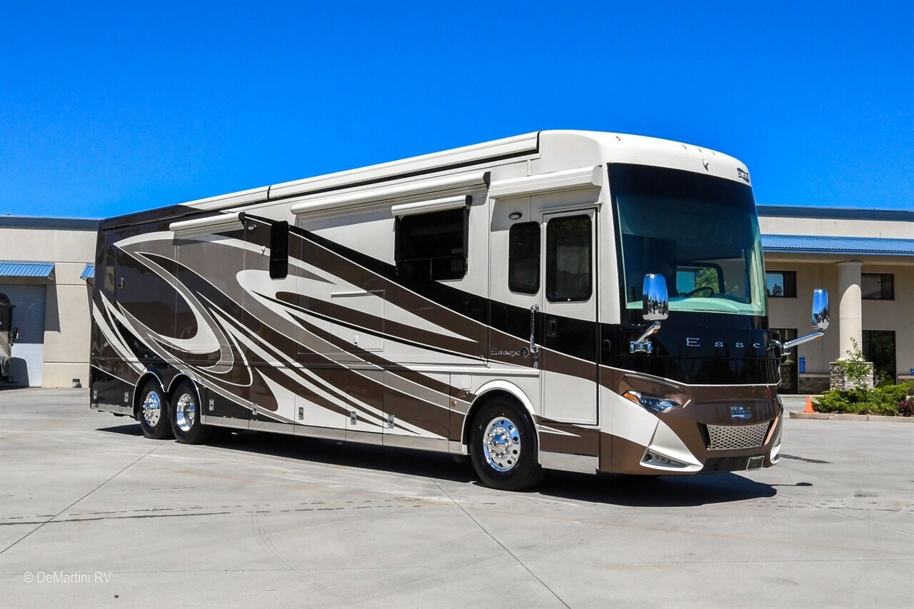2018 Newmar Essex 4553 in grass valley CA