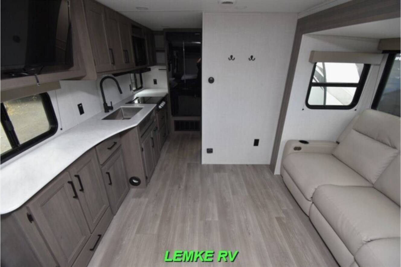 A photo of this 2025 Grand Design Transcend Xplor 20MKX