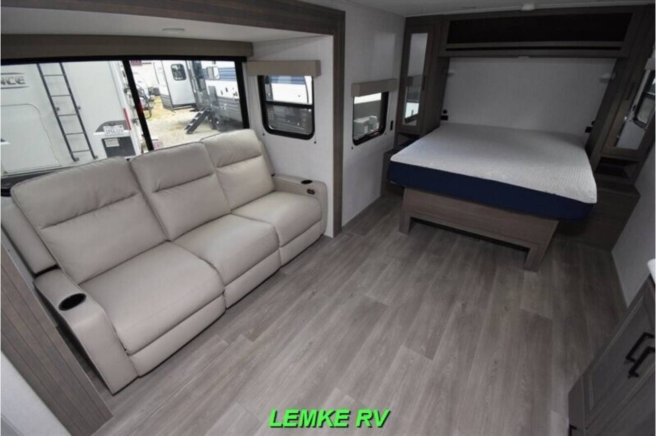 A photo of this 2025 Grand Design Transcend Xplor 20MKX