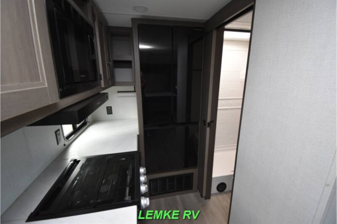 A photo of this 2025 Grand Design Transcend Xplor 20MKX