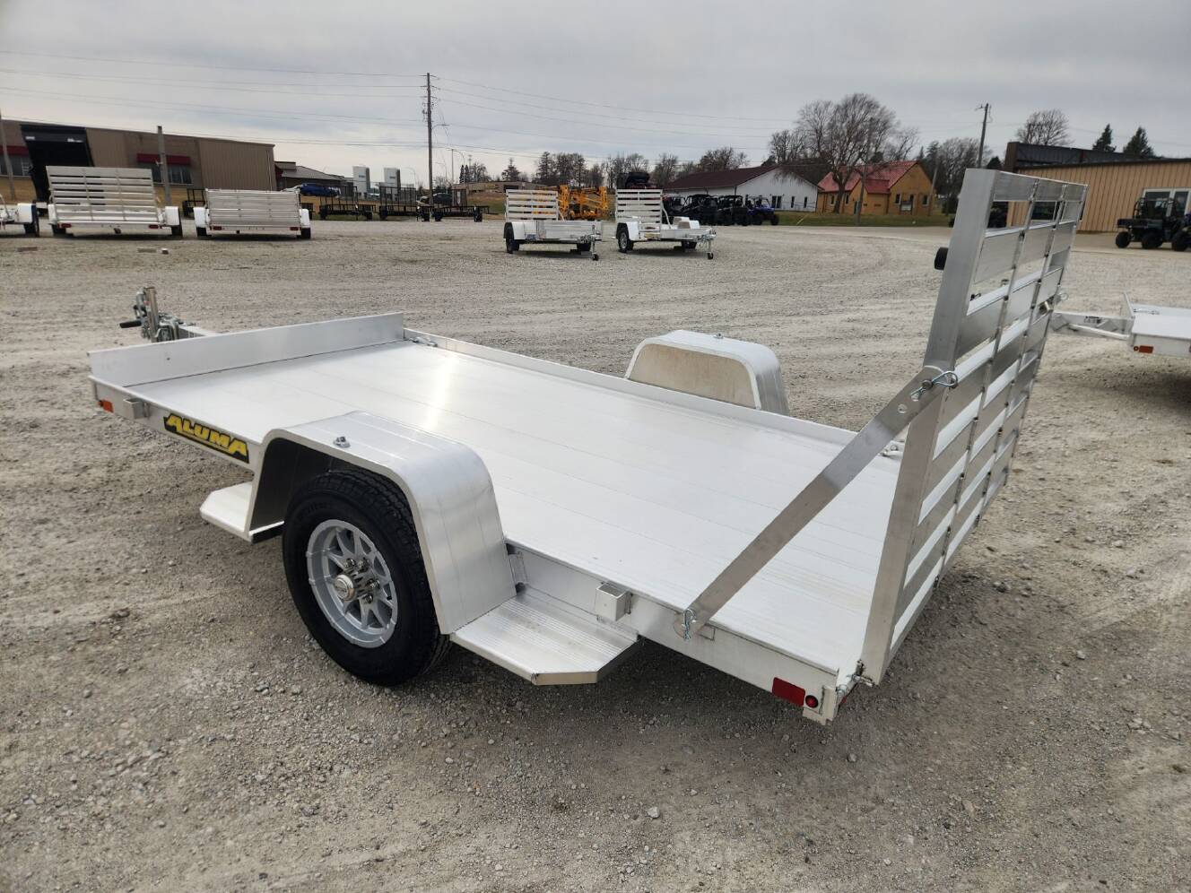 A photo of this 2027 Aluma 6310S