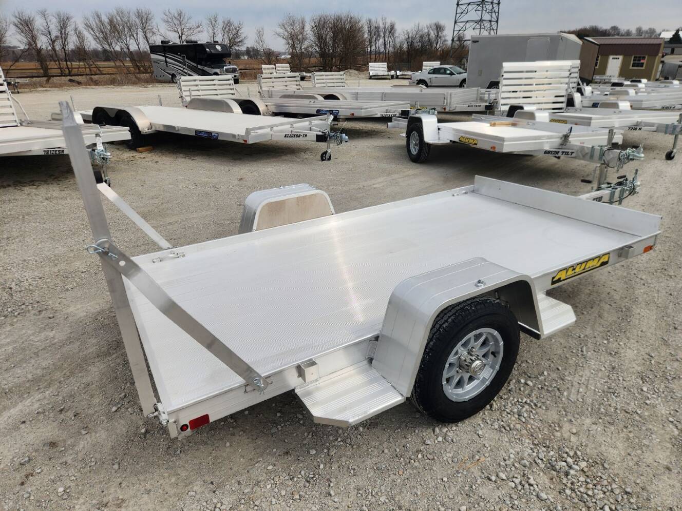A photo of this 2027 Aluma 6310S