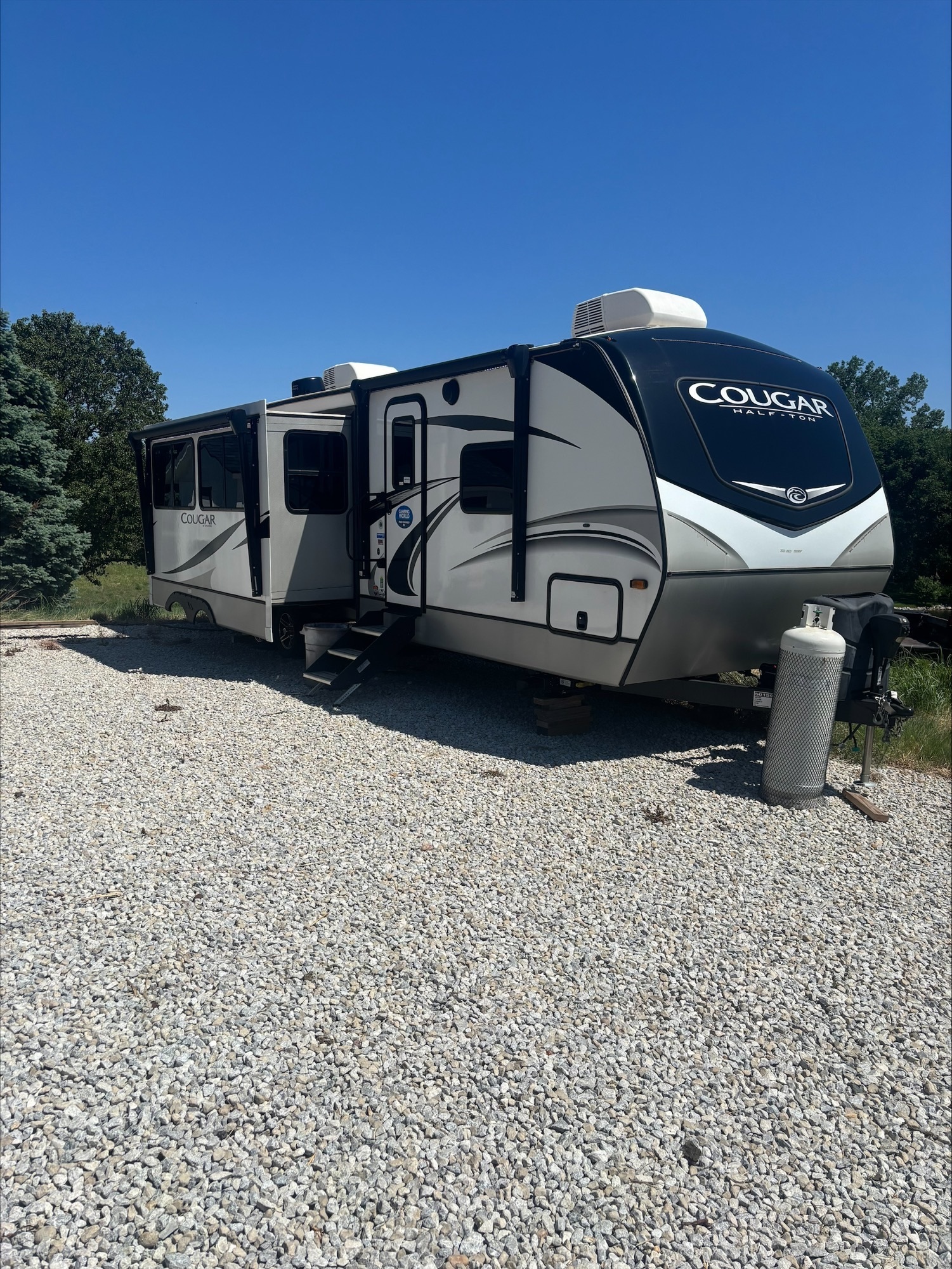 2022 Keystone COUGAR HALF-TON 34TSB RV