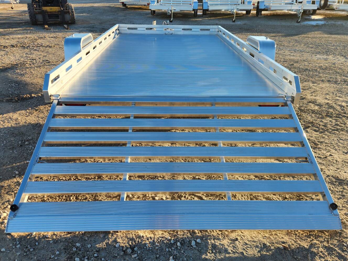 A photo of this 2027 Aluma 8012S