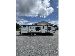 2015 FOREST RIVER WILDWOOD 281QBXL