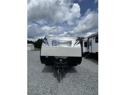 2015 FOREST RIVER WILDWOOD 281QBXL
