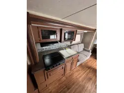 2015 FOREST RIVER WILDWOOD 281QBXL