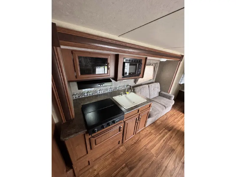 2015 FOREST RIVER WILDWOOD 281QBXL