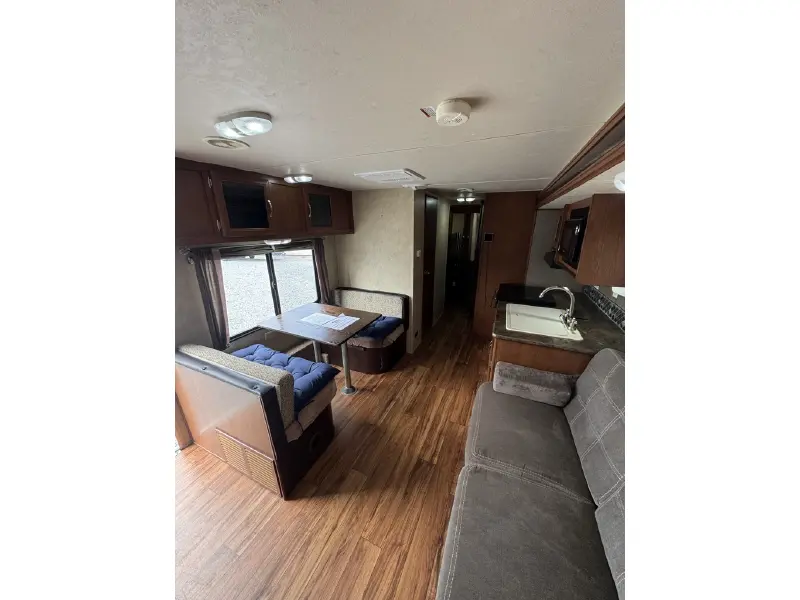2015 FOREST RIVER WILDWOOD 281QBXL